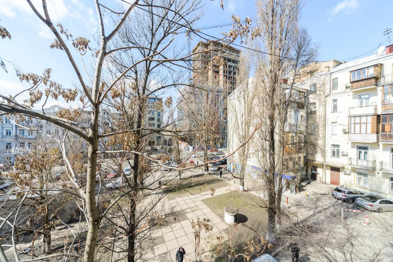 Apartmán Centre 911 Flat Kyjev Exteriér fotografie